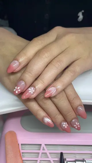 ネイル ヒェウ Nail Nambaのネイルデザイン