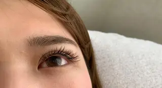 マツエク・マツパ 村岡 恵理の眉毛・アイブロウイメージ