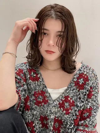 ショート カラー 梅田美容室 山崎海波のヘアスタイル