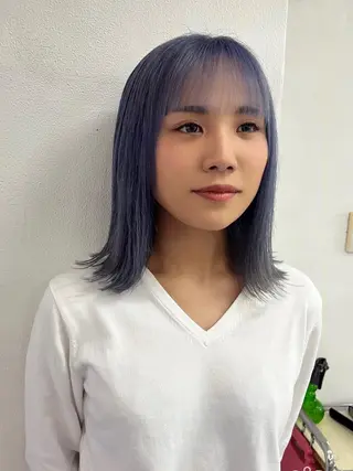 ミディアム カラー エクステ ハイトーン 💭黒崎ハルカのヘアスタイル