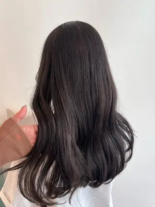 ロング カラー オタク美容師🛍/ 酸性ストレート/艶髪のヘアスタイル