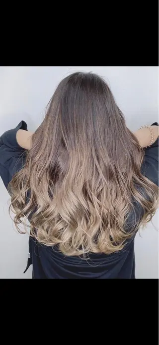 セミロング カラー PANOL 秀島のヘアスタイル