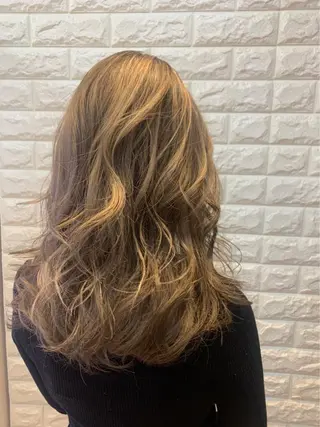 ロング カラー 地毛風ストレート ⚡️下ノ村柊斗⚡️のヘアスタイル