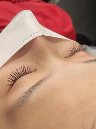 マツエク・マツパ Lash by Glisse所属・佐藤 安沙子のマツエク・マツパデザイン