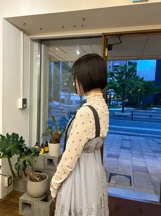 ミディアム siro所属・siro meru 透明感カラーのヘアスタイル