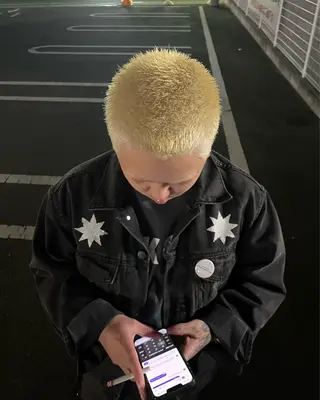 ショート カラー メンズ arti所属・坂口 歩夢のヘアスタイル