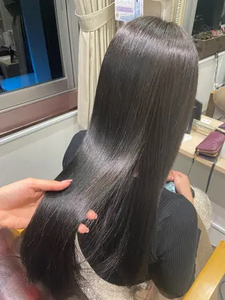 ロング カラー est-r.Fukuoka 福岡博多店所属・est-r. Arisaのヘアスタイル