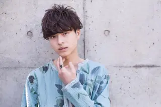 ショート カラー hao所属・西山 頌太のヘアスタイル