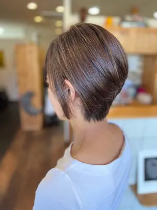 ショート 今日の彼女の髪は魔法的所属・幕田 あゆみのヘアスタイル