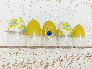 ネイル 株式会社JUEGO .○°のネイルデザイン