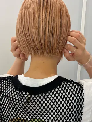 ショート 似合わせ艶髪カラー ❤️ハダユミのヘアスタイル