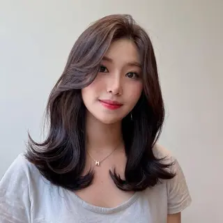 セミロング 韓国特化エクステ🟨 エクステのヘアスタイル
