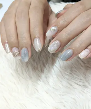 ネイル 會田 瑠衣のネイルデザイン