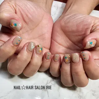 ネイル Hair salon Irie所属・與儀 知佳のネイルデザイン