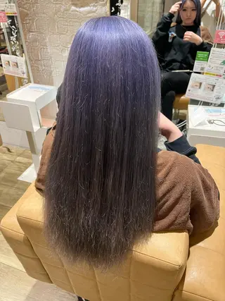 ロング カラー ヘアアレンジ 桑原 りゆのヘアスタイル