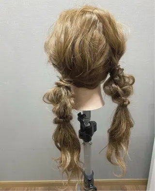 ロング ヘアアレンジ yamaguchi kのヘアスタイル