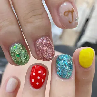 ネイル IYOU NAIL所属・チン セイジョのネイルデザイン