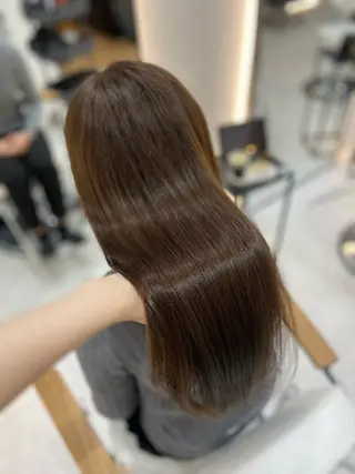 ロング カラー 艶髪・透明感カラー・ 韓国ヘア・Yuriのヘアスタイル