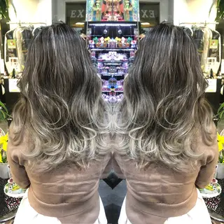 ロング カラー 韓国カラー/エクステ carryのヘアスタイル
