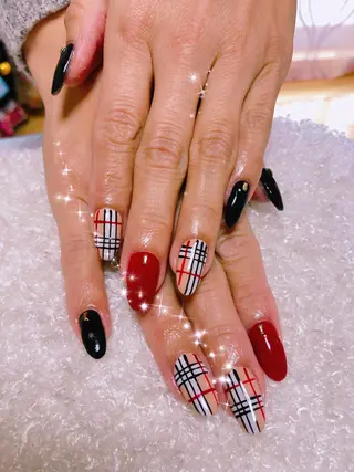ネイル NAILWISH所属・橋本 千智のネイルデザイン