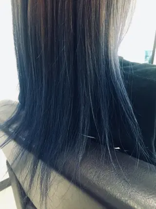 セミロング カラー 阿久津 泰幸のヘアスタイル