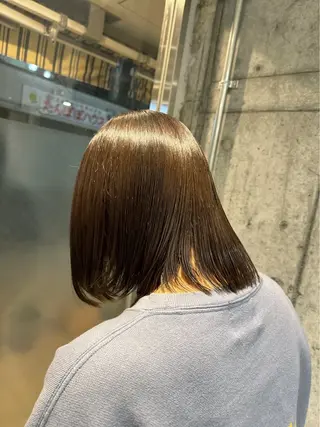 ミディアム 高円寺/艶カラー/ レイヤーカットのヘアスタイル