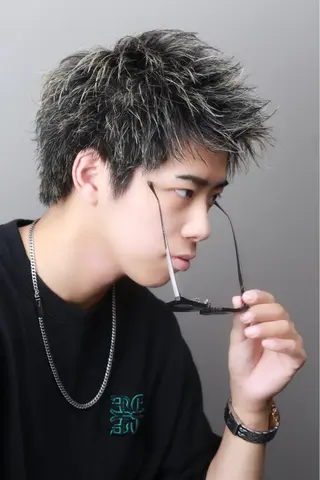 ショート カラー メンズ 日浅 空のヘアスタイル