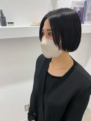 ショート カラー 顔周りレイヤー 🎀マリノのヘアスタイル