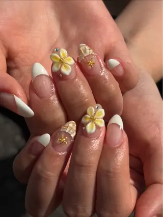ネイル schon（スチョン）所属・Schon🫧 yuna🫧のネイルデザイン
