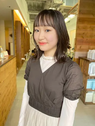 ミディアム カラー クロスパーマ× 透明感カラー✂︎のヘアスタイル