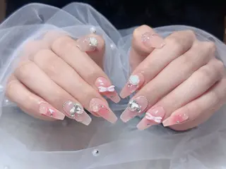 ネイル Aimee Nail Studioのネイルデザイン