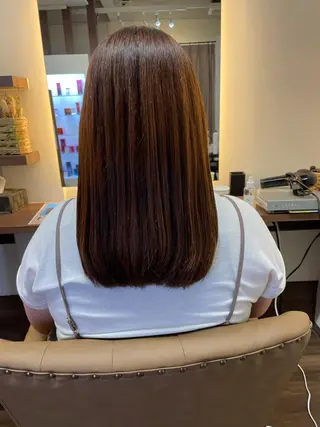 セミロング カラー 山本 純平のヘアスタイル