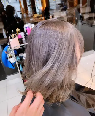 ミディアム 白髪女性専門店竹内 涼乃のヘアスタイル