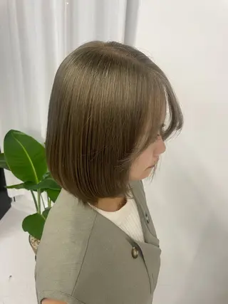 ミディアム よしかど こーしのヘアスタイル