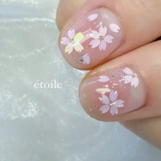 ネイル étoile所属・étoile .のネイルデザイン