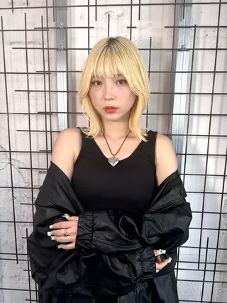 カラー AYANE 韓国ヘア /レイヤーカットのヘアスタイル