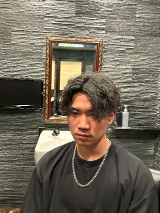 パーマ メンズ 西本 健斗のヘアスタイル