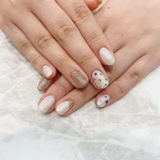 ネイル 関谷 真登佳のネイルデザイン