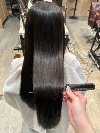 ロング 愛されハイトーン 🍓YURINAのヘアスタイル