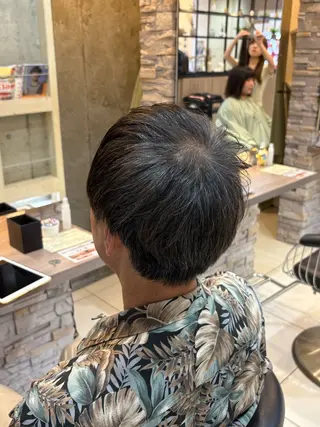メンズ seek next アヤノのヘアスタイル