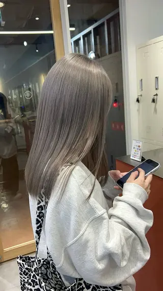 セミロング ✂︎透明感カラー特化 /日和優真✂︎のヘアスタイル