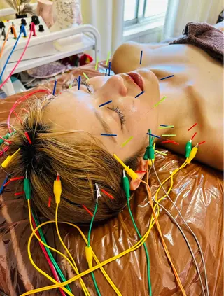 美容鍼灸サロン mahoroba院長のエステ・リラクイメージ