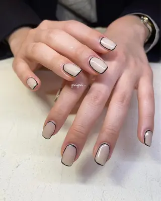 ミディアム ネイル pipi..所属・pipi ..のネイルデザイン