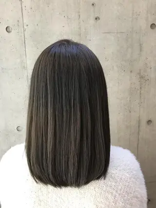 ミディアム oshare tom (スタイリスト)所属・人気🌻《髪質改善》 平井 綾乃のヘアスタイル