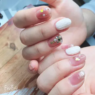 ミディアム カラー メンズ ネイル ハク キのネイルデザイン