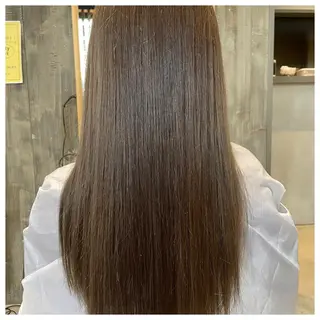 ショート カラー 三好 祐希のヘアスタイル