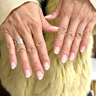 ネイル unwind ┊︎冬っぽネイル🧸のネイルデザイン