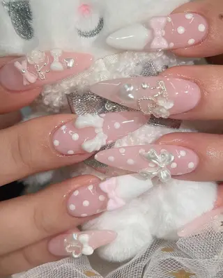 ネイル MIHANA YUKIのネイルデザイン