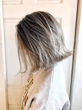 ショート カラー ヘアアレンジ WATARU🔥／ 外国人風ハイライトのヘアスタイル