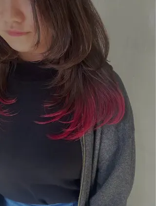 セミロング カラー Ameri 新宿所属・𓆩︎🩸個性カラー SAKÜRA𓆪⋆˚のヘアスタイル